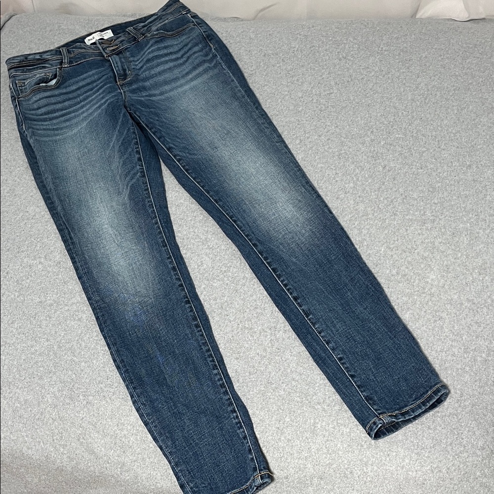 BKE Victoria Skinny Jeans Womens size 28 Blue Minimalist Preppy